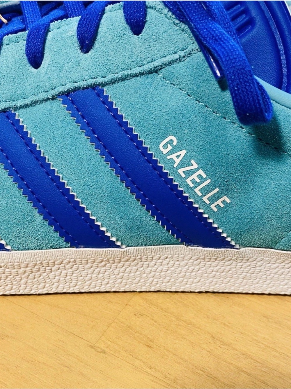 Adidas Seattle Sounders FC Gazelle Sneakers Size 13 US Mens NWT - Picture 4 of 10